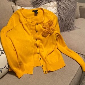 NY & Company yellow/orange cardigan